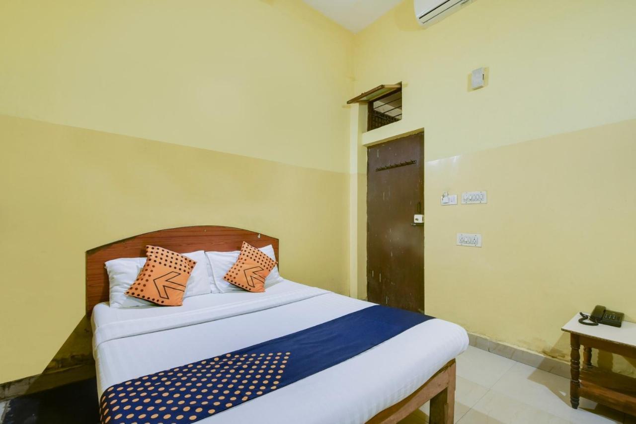 Hotel Spot On 74228 Galaxy Comforts Narasimharaja Puram Exterior foto